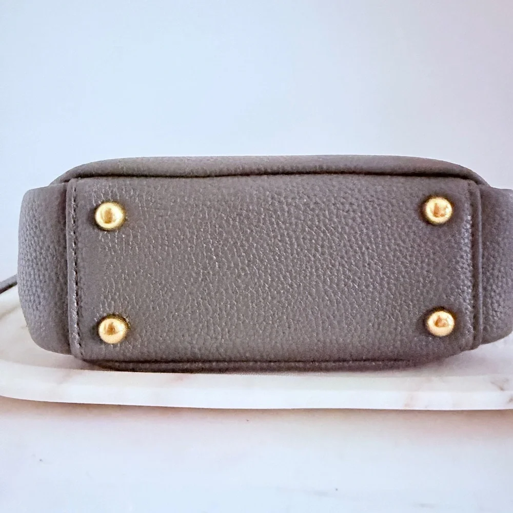 Glamaholic Olive Green Mini Pebble Flap Bag - Picture 3 of 4